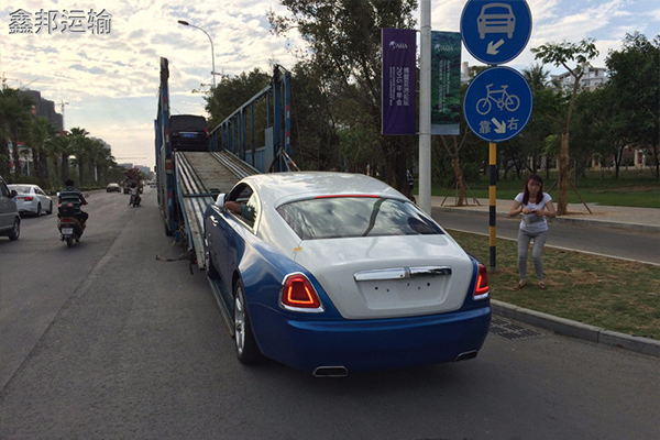 西安市托運(yùn)一臺(tái)轎車(chē)多少錢(qián)運(yùn)費(fèi)